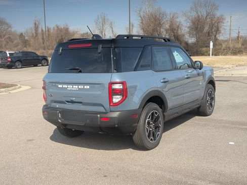 New 2025 Ford Bronco Sport Outer Banks w/ Outer Banks Tech Package+ AWD/4WD image 3