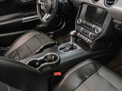 Used 2018 Ford Mustang Premium image 30