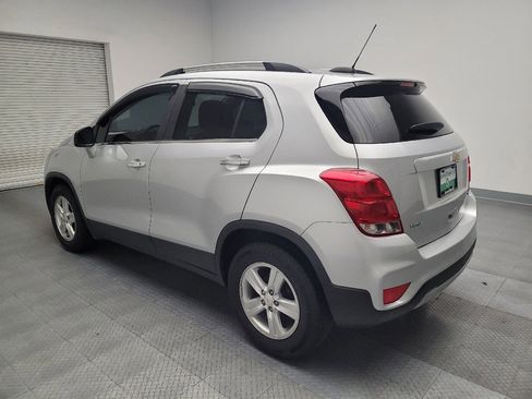 Used 2019 Chevrolet Trax LT w/ LT Convenience Package image 5