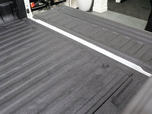 Used 2001 Ford F350 Lariat image 49