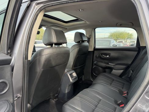 Used 2023 Honda HR-V EX-L image 30