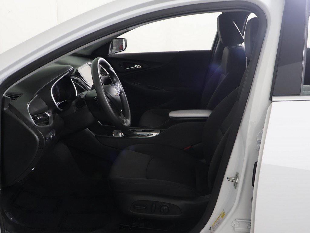 Used 2024 Chevrolet Malibu LS w/ Driver Confidence Package FWD image 22