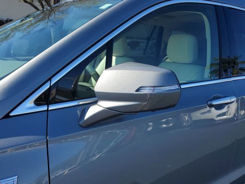 Certified 2023 Cadillac XT6 Premium Luxury w/ Technology Package image 12