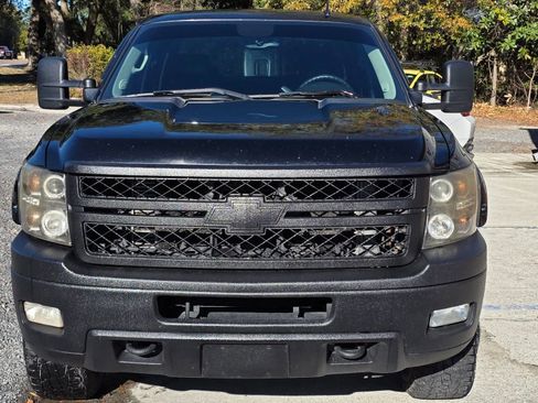 Used 2014 Chevrolet Silverado 2500 LTZ w/ LTZ Plus Package image 8