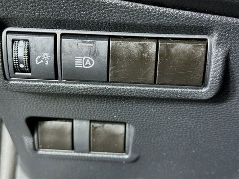 Used 2024 Toyota Corolla Cross LE image 14