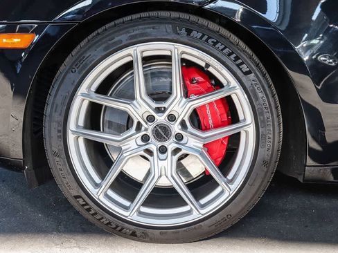 Used 2024 Porsche Macan GTS AWD/4WD image 10