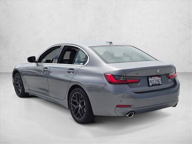 Used 2025 BMW 330i xDrive Sedan w/ Convenience Package AWD/4WD image 8