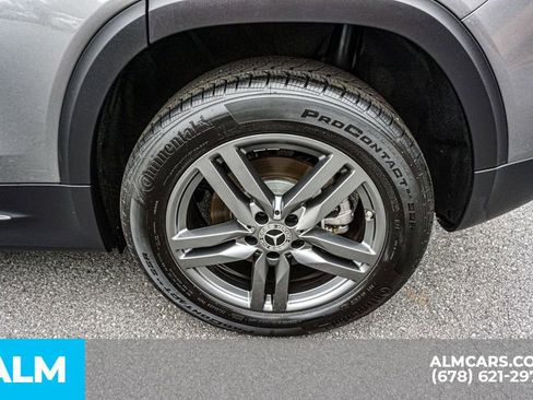 Used 2025 Mercedes-Benz GLB 250 GLB 250 w/ Exclusive Package image 17