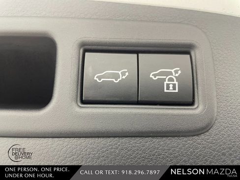 Used 2024 Lexus RX 350 w/ Convenience Package image 40