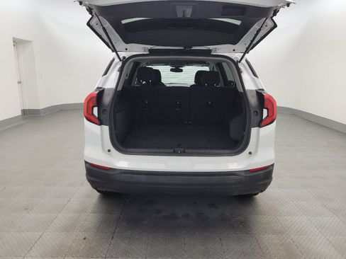 Used 2018 GMC Terrain SLE FWD image 29