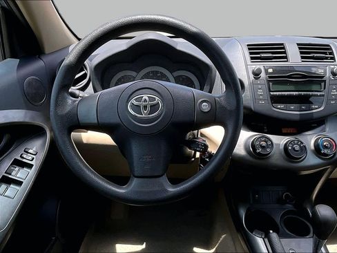 Used 2011 Toyota RAV4 2WD w/ Base L4 Extra Value Pkg image 5
