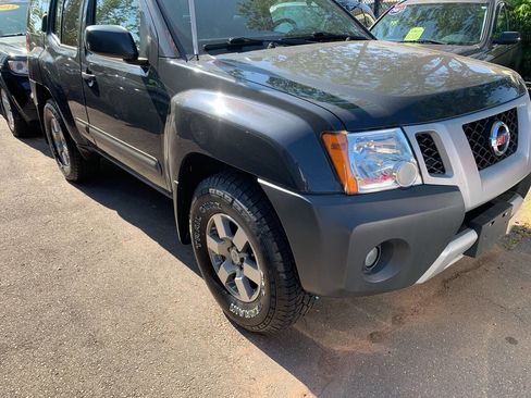 Used 2013 Nissan Xterra PRO-4X image 5