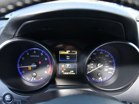 Used 2017 Subaru Outback 2.5i Premium image 20
