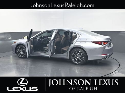 New 2025 Lexus ES 350 350 image 29