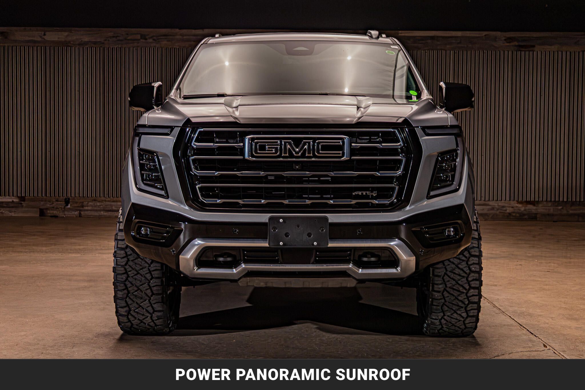 Used 2026 GMC Yukon AT4 AWD/4WD image 4