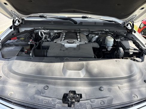 Used 2016 Cadillac Escalade ESV Platinum RWD image 50