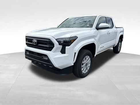 New 2025 Toyota Tacoma SR5 image 3
