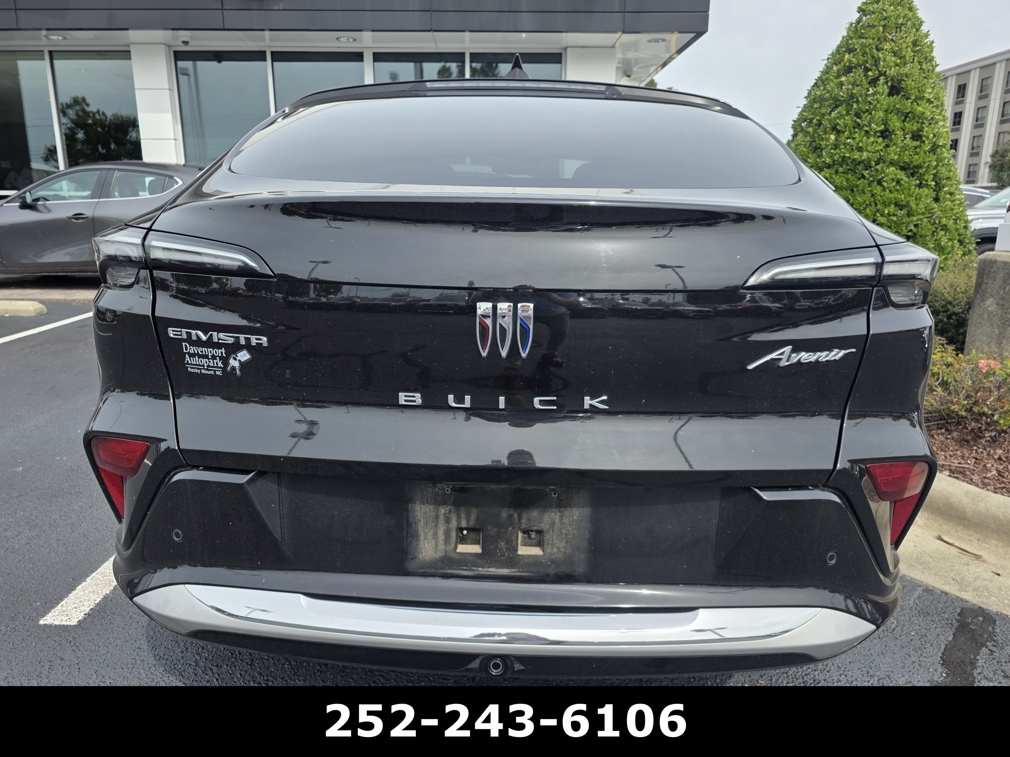Used 2024 Buick Envista Avenir FWD image 5