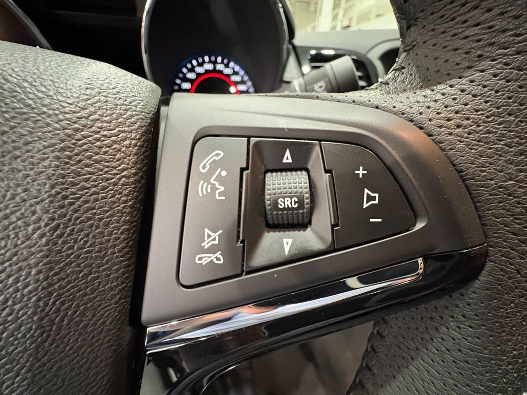 Used 2017 Chevrolet SS RWD image 15