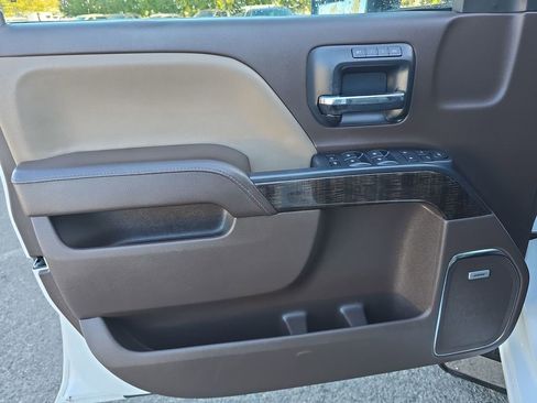 Used 2015 GMC Sierra 3500 Denali image 24