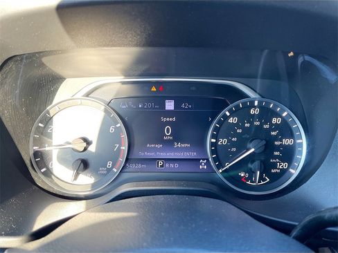 Certified 2021 Nissan Titan SV w/ SV Convenience Package image 10