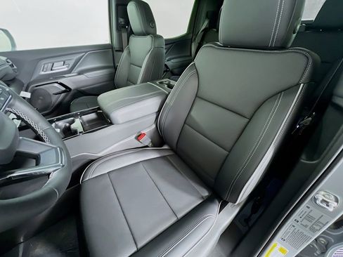 New 2026 Chevrolet Silverado EV LT image 21