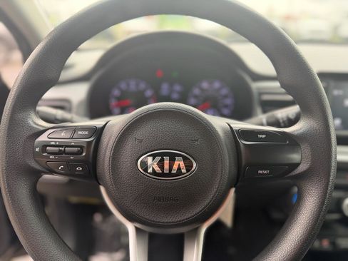 Used 2020 Kia Rio LX image 20