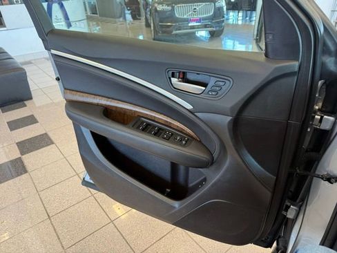 Used 2020 Acura MDX SH-AWD w/ Technology Package image 21