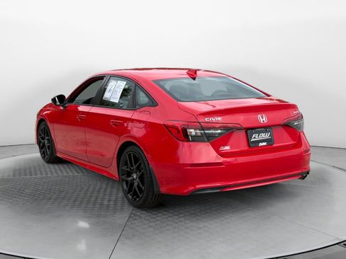 Used 2023 Honda Civic Sport image 5