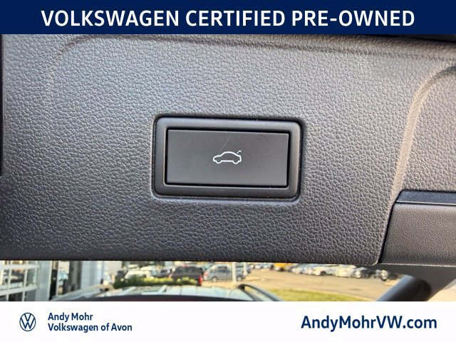 Used 2023 Volkswagen Atlas SE w/ Black Wheel Package AWD/4WD image 11
