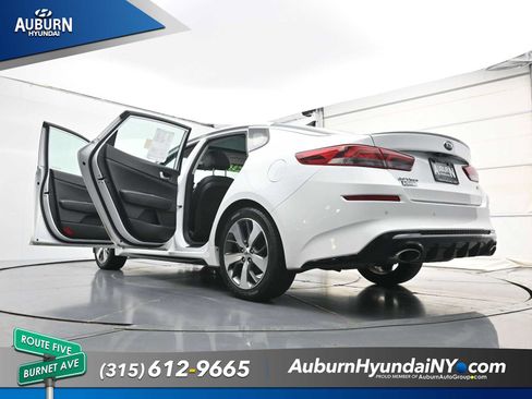 Used 2020 Kia Optima S w/ S Panoramic Sunroof Package FWD image 34