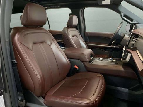Used 2024 Ford Expedition Max Limited image 81