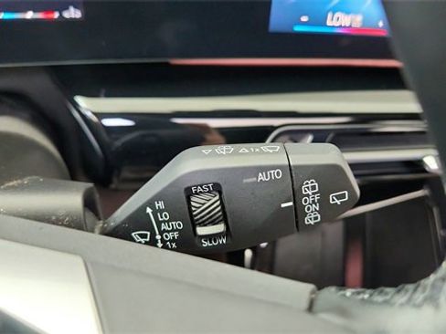 Used 2024 BMW X1 xDrive28i w/ Premium Package image 42