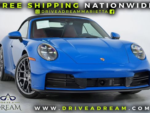 Used 2025 Porsche 911 Carrera image 2