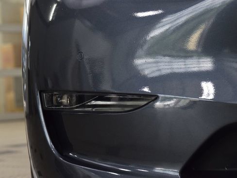 Used 2022 Tesla Model Y Performance AWD/4WD image 14