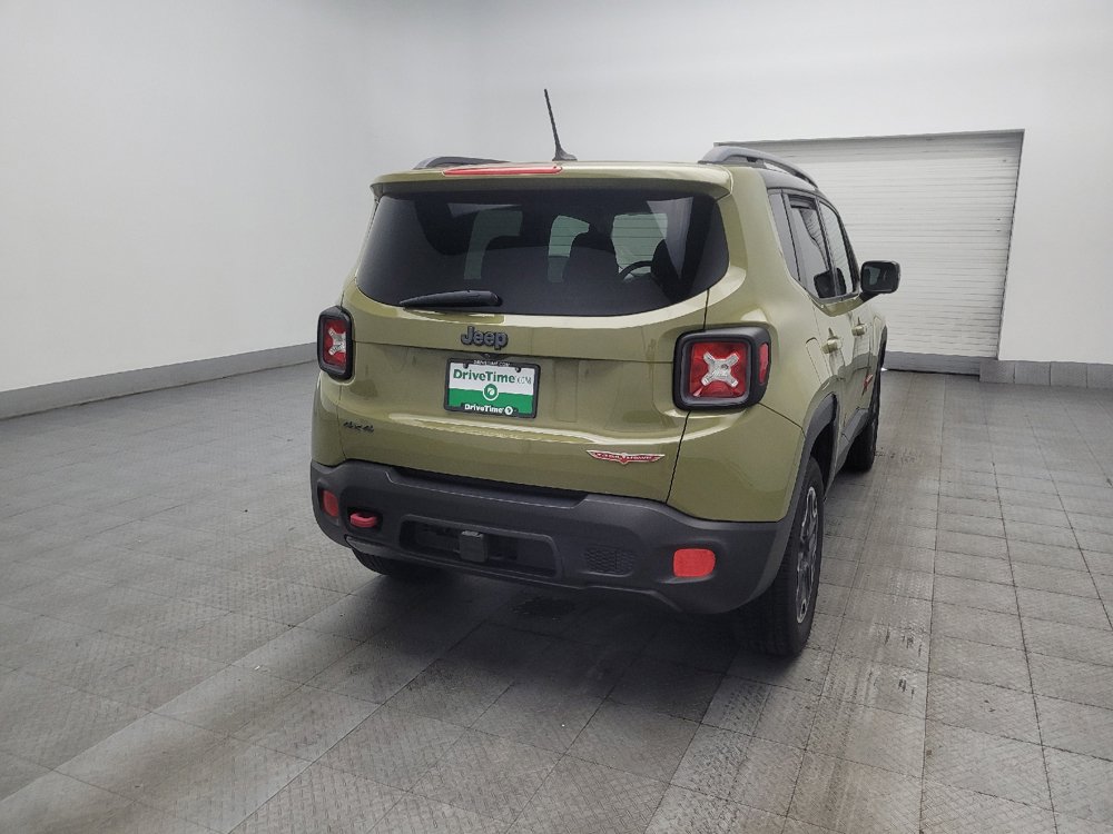 Used 2015 Jeep Renegade Trailhawk w/ Cold Weather Group AWD/4WD image 9