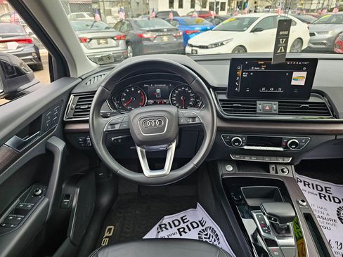 Used 2021 Audi Q5 2.0T Premium image 18