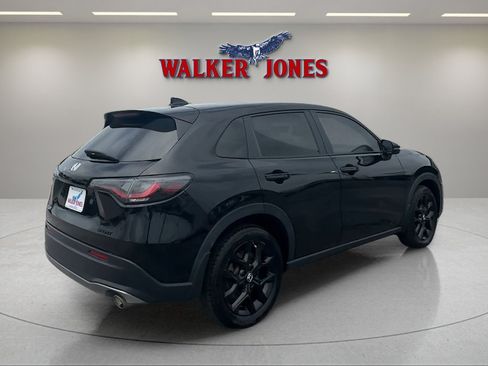 Used 2024 Honda HR-V Sport image 7