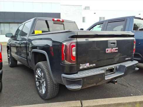 Used 2018 GMC Sierra 1500 Denali w/ Denali Ultimate Package image 3