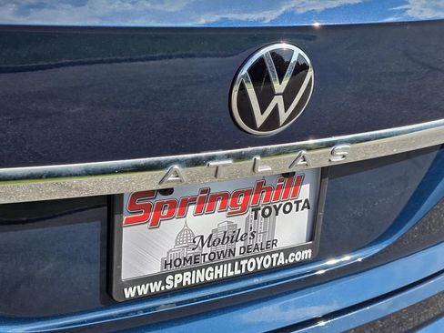 Used 2023 Volkswagen Atlas Cross Sport SE FWD image 29