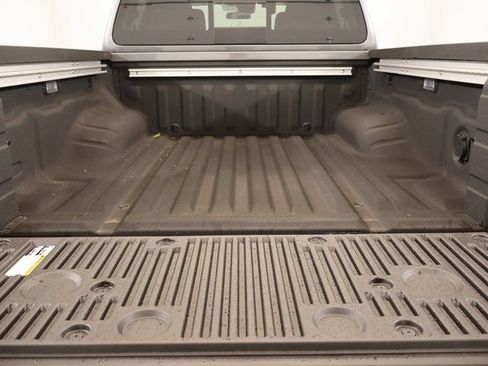 New 2026 Nissan Frontier SV w/ SV Convenience Package AWD/4WD image 23