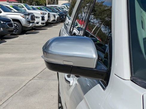 Certified 2021 Ford Expedition Max Platinum image 10