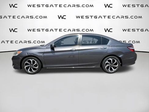 Used 2017 Honda Accord EX image 11
