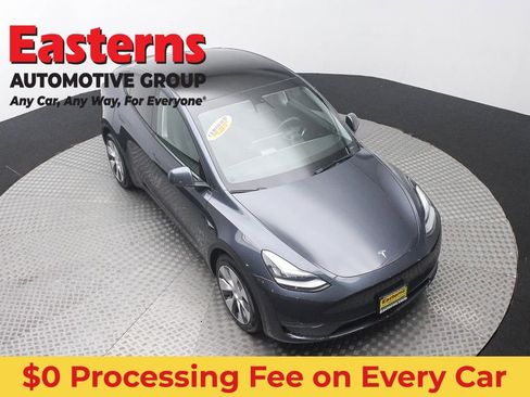Used 2021 Tesla Model Y Long Range AWD/4WD image 3