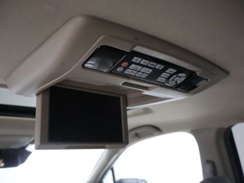 Used 2017 Honda Pilot Touring image 17