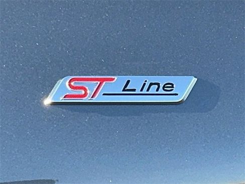 Used 2025 Ford Explorer ST-Line image 10