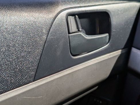 Used 2014 Mitsubishi Lancer ES image 34