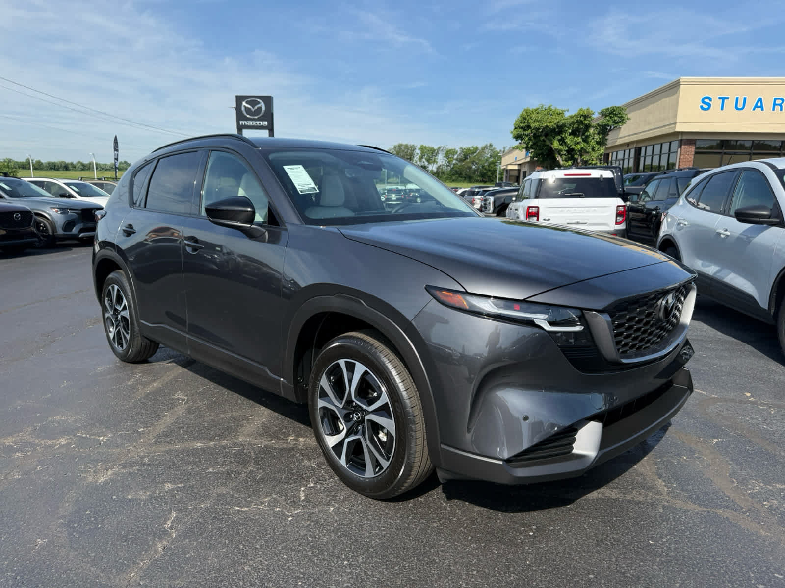 New 2026 MAZDA CX-5 Preferred AWD/4WD image 1