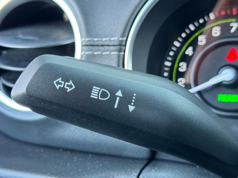 Used 2021 Jeep Wrangler Unlimited Sahara w/ Cold Weather Group image 8