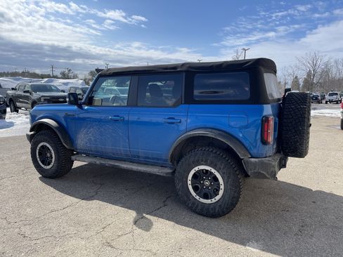 Certified 2022 Ford Bronco Outer Banks w/ Sasquatch Package image 6